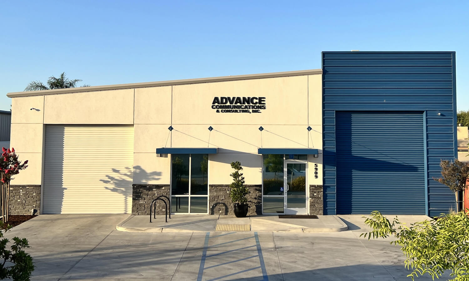 advance-communications-and-consulting.inc.bakersfield.california